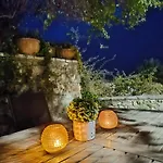 Aga's Seaview